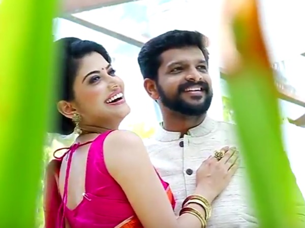 പ്രണയത്തെ കുറിച്ച് ശിവദ