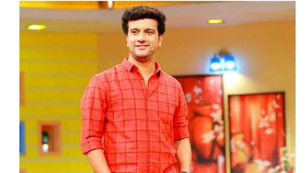 കോമഡിയുടെ രാജാവാണ് പിഷാരടി 