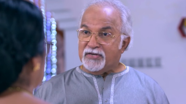 ബോധം കെട്ട് വീണ് സരസ്വതിയമ്മ