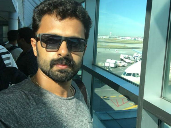 സംവിധായകനായി