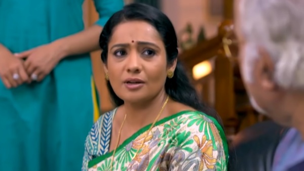 വേദികയും സുമിത്രയും തമ്മിലുള്ള പോർവിളി