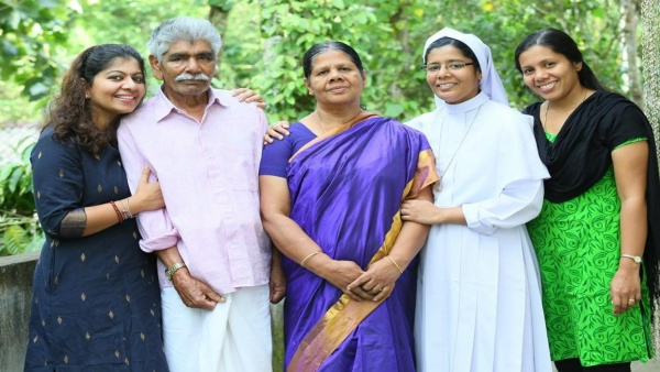 കുമളിയിൽ‌ നിന്നും ലൈംലൈറ്റിലേക്ക്