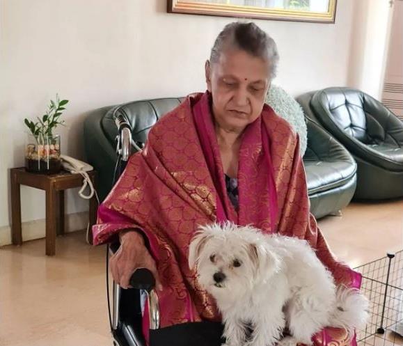 Mahesh Babus mother Indira Devi