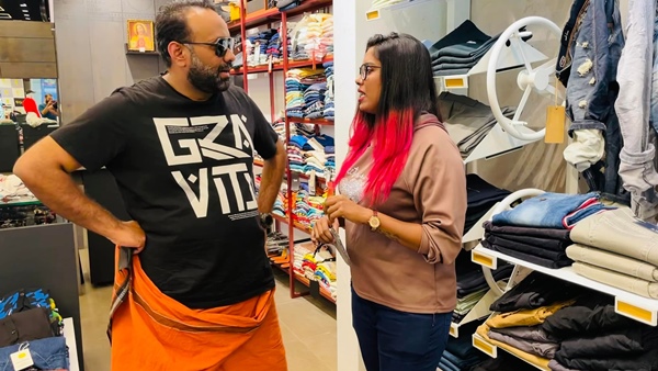 ദിയ സനയ്ക്ക് അസിസ്റ്റന്റ് ഡയറക്ടര്‍ ആവാന്‍ ഉള്ള ധൈര്യം ഉണ്ടോ?