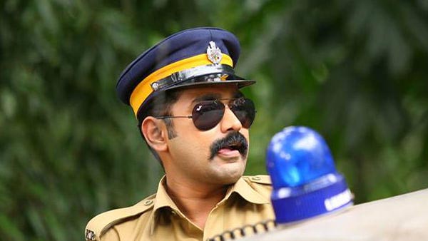 ആറ്റിട്ട്യൂഡിലും, ചാലഞ്ചസ് ഫേസ് ചെയ്യുന്ന രീതിയിലുമാണ് പൊലീസുകാരന്റെ വ്യത്യാസം