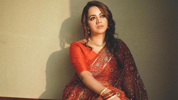 ഭാവന ആദ്യമായിട്ടാണ് ഇരട്ടവേഷത്തിലെത്തുന്നത്