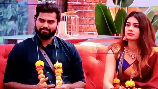 ദിൽഷ-റോബിൻ-ബ്ലസ്ലി