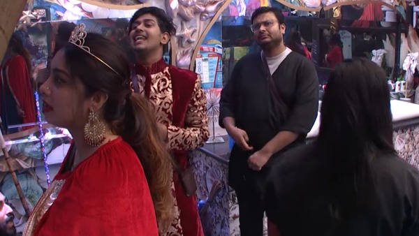 വിഷ സ്പ്രെ പ്രയോ​ഗിച്ച് ജാസ്മിൻ