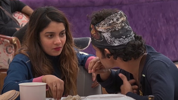 ഫലത്തില്‍ താനാണ് ചേച്ചി