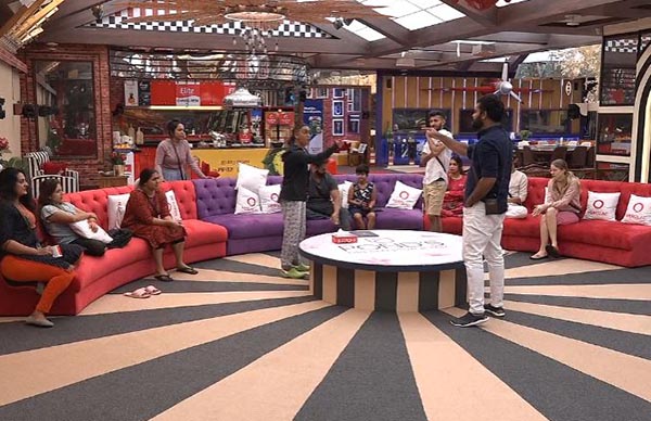 ഡോക്ടർ റോബിൻ നടത്തിയ നാടകം