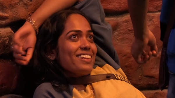 ജാസ്മിനും നിമിഷയും പ്രണയത്തിലോ