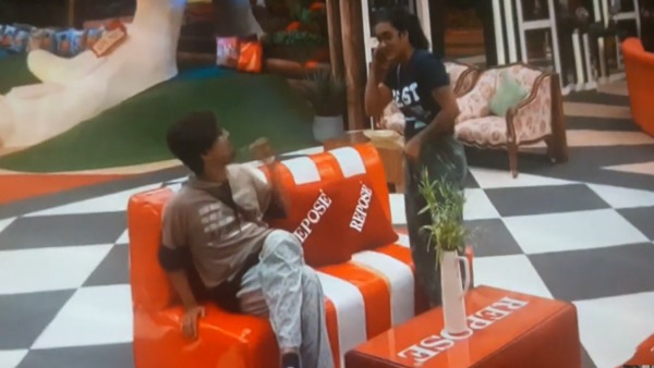 'റോബിൻ ചെയ്ത തെണ്ടിത്തരം നീയും ചെയ്തു'