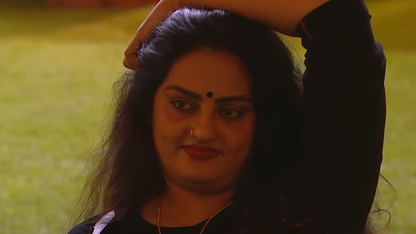 റോബിനെതിരെ 