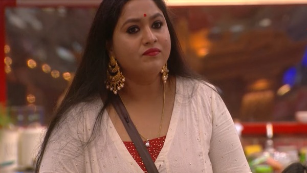 ലക്ഷ്മിപ്രിയയ്ക്ക് താക്കീത് നൽകി മോഹൻലാൽ