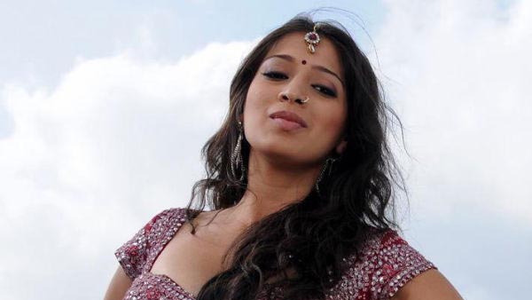 ന്റെ കുട്ടികൾ ഇത് ടിവിയിൽ കാണുമെന്നും അതിനെക്കുറിച്ച് എന്നോട് ചോദിക്കുമെന്നും ചിന്തിക്കുമ്പോൾ എന്റെ ഉള്ളിൽ ഭയമാണ്