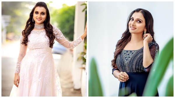 വിന്റെ അമ്മ എന്ന ചിത്രത്തിലെ പാട്ട് പാടി കൊണ്ടാണ് മഞ്ജരി പിന്നണി ഗായികയായി ചുവടുവെക്കുന്നത്