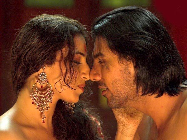 ജോണും വിദ്യയും