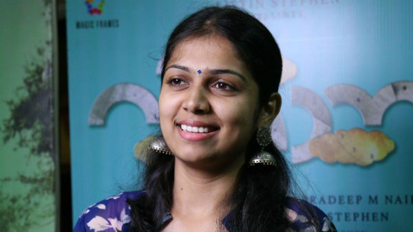 ഇപ്പോഴിതാ പുതിയൊരു വിശേഷം പങ്കു വെച്ചിരിക്കുകയാണ് അഞ്ജലി