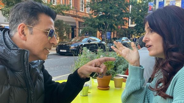 മുൻപ് കോഫീ വിത്ത് കരൺ ഷോയിലും ട്വിങ്കിൾ 'ജനിതക പട്ടിക'യെക്കുറിച്ച് സംസാരിച്ചിരുന്നു