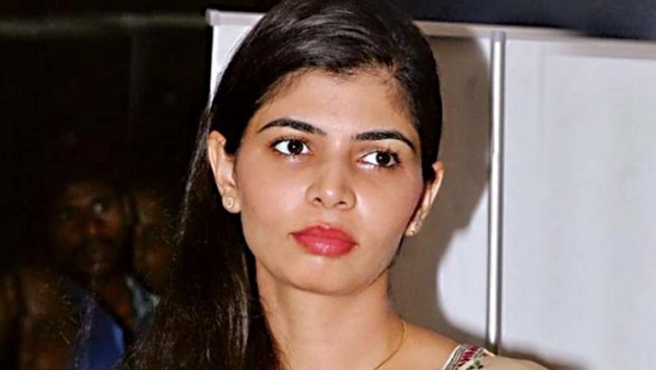 വിശദീകരണവുമായി ചിൻമയി തന്നെ രം​ഗത്തെത്തി