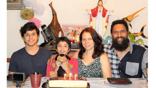 നിലവില്‍ ലെക്‌സസ് 350 എക്‌സ് ആര്‍ ആണ് താന്‍ ഉപയോഗിക്കുന്ന വാഹനം