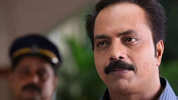 ചിത്രം മാറ്റി വെച്ചു