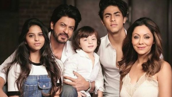 1991 ഒക്ടോബർ 25 നാണ് ഹിന്ദു ആചാര പ്രകാരം ഷാരൂഖ് ഖാനും ഗൗരി ഖാനും വിവാഹിതരായത്