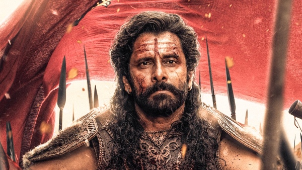 സൂപ്പർ സ്റ്റാറുകളിൽ നിന്ന് വ്യത്യസ്തമായി വൈവിധ്യമാർന്ന നിരവധി കഥാപാത്രങ്ങളെ വിക്രം ബി​ഗ് സ്ക്രീനിലെത്തിച്ചു