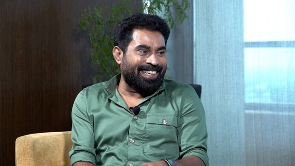 സുകുവേട്ടന്‍ സംസാരിക്കുന്നത് പോലെ തന്നെ