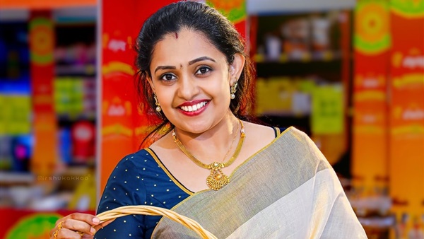 മൊബൈലില്‍