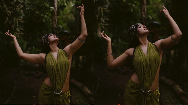  സോഷ്യല്‍ മീഡിയയുടെ കയ്യടി