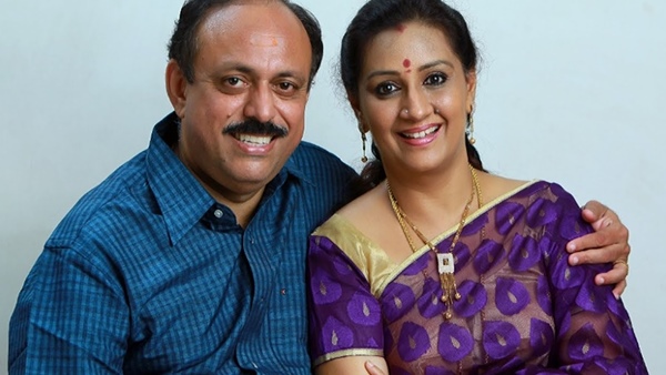 ഒന്നുമില്ലാത്തവർ ഇങ്ങനെ കാണിക്കുമ്പോഴാണ് നമുക്ക് അരോചകം ആയി തോന്നുന്നത്