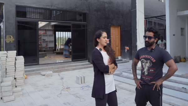 മൂന്ന് കോടിയുടെ വീട്