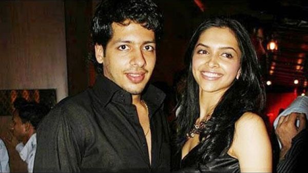 ബംഗളൂരുവിൽ നിന്ന് ദീപിക മുംബൈയിലെത്തിയ ശേഷമായിരുന്നു