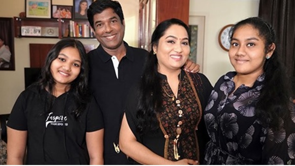 യമുനയുടെ മക്കള്‍ ഭര്‍ത്താവ് ദേവനെ കെട്ടിപ്പിടിക്കുന്നതും എല്ലാവരും കരയുന്നതുമൊക്കെ കാണിച്ചു