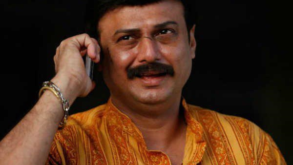 അമ്മയുടെ ആയുസ്സിലാണ് ഞാൻ പിടിച്ച് നിൽക്കുന്നത്