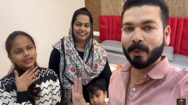 അവളും ഞാനും മൈൻഡ് ചെയ്തില്ല