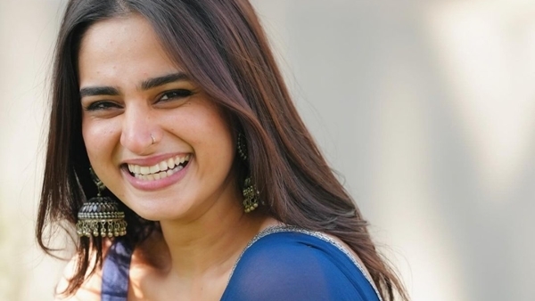 Ayesha Khan