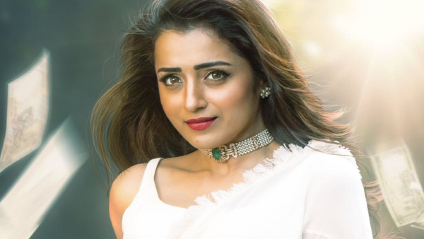 Trisha in Sugar Baby song from Thug Life