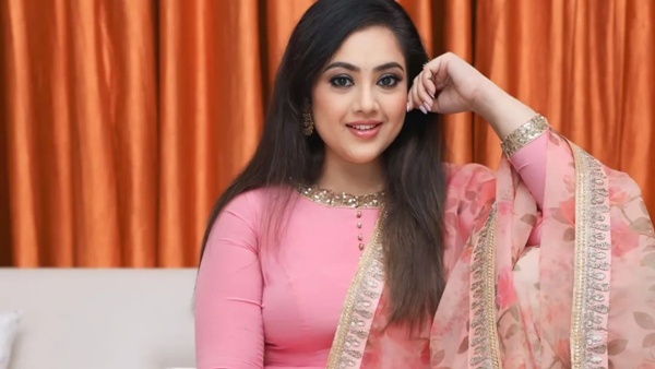 Actress Meena