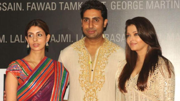 Abhishek Bachchan with wife Aishwarya Rai and sister Shweta