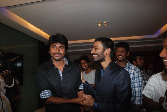 3 Movie Premiere Show