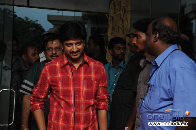 Thaandavam Audio Launch