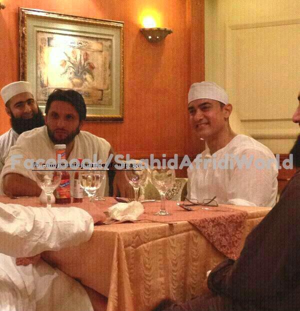 Aamir Khan on his way to Hajj