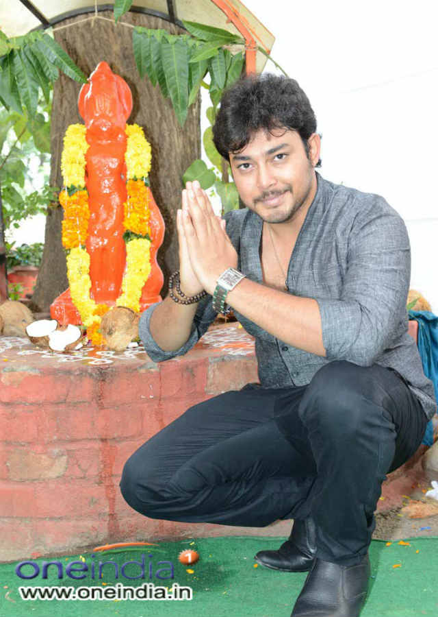 Nuvvu Sarigama Nenu Padanisa Muhurat