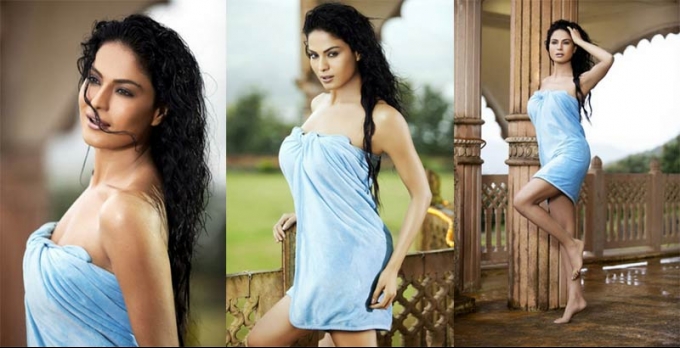 Bollywood Machos and Hotties in Towels