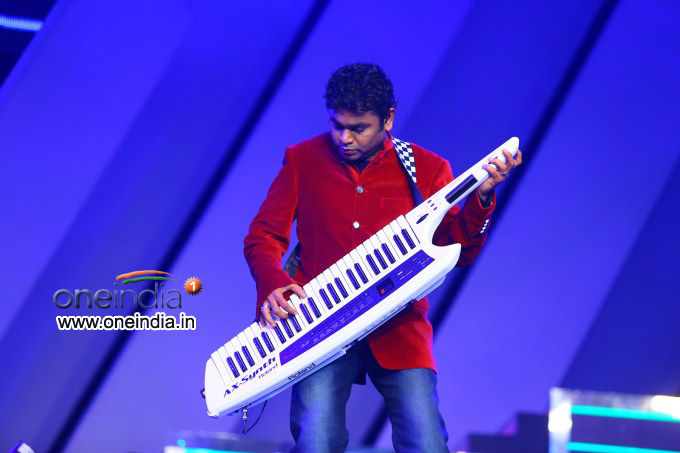 A R Rahman's Thai Manne Vanakkam