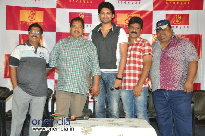 Director Vamsi Sreeyas Chitra Movie Launch