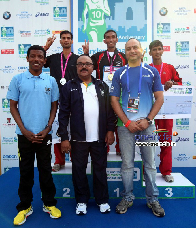 Mumbai Marathon 2013