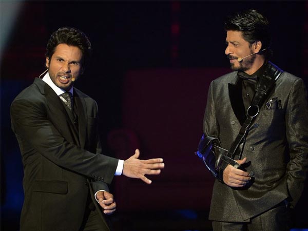 Dance Performance at IIFA Awards 2013